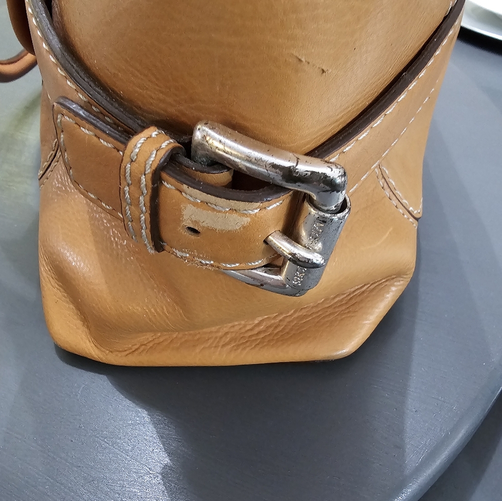 Vintage Authentic Michael Kors Sachel - Picture 5 of 16